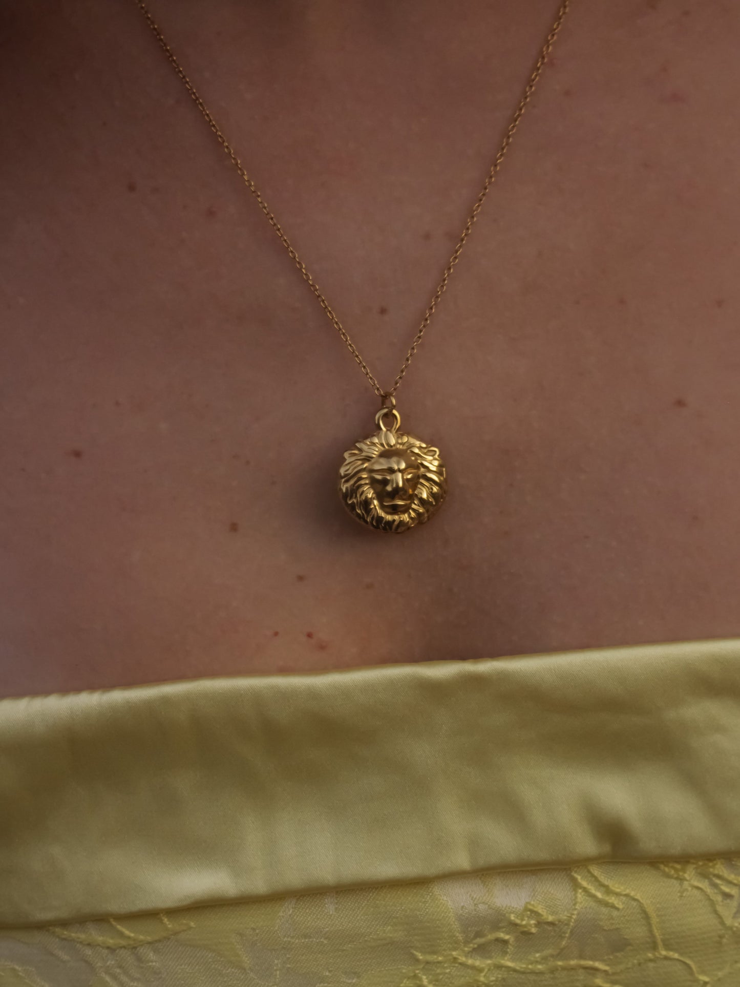 Beauty collier