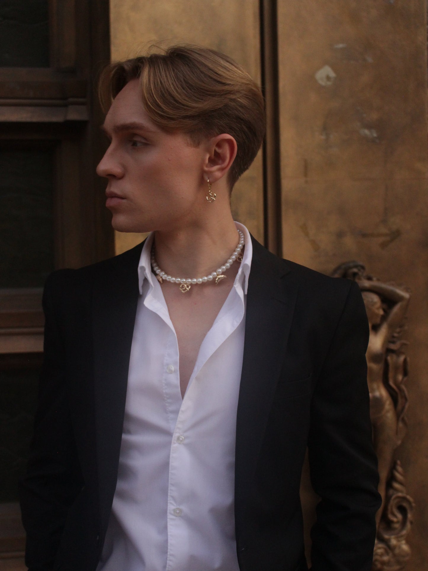 Parisian collier