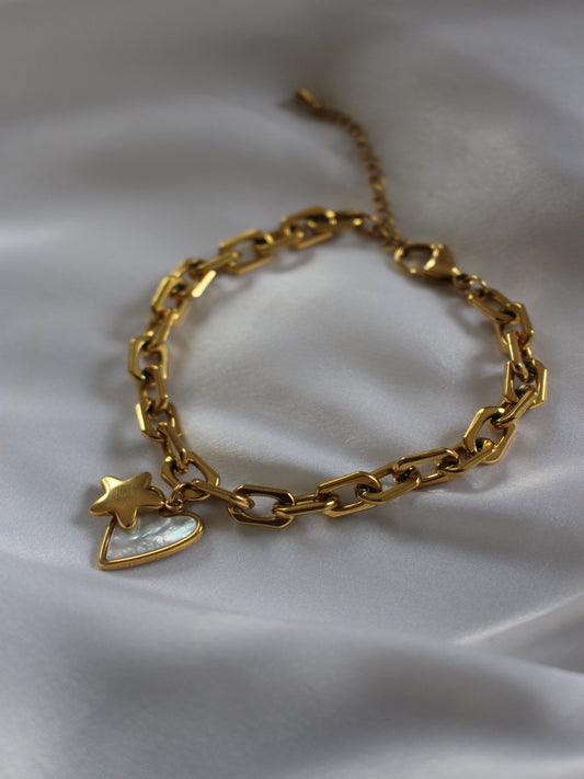 Glossy bracelet