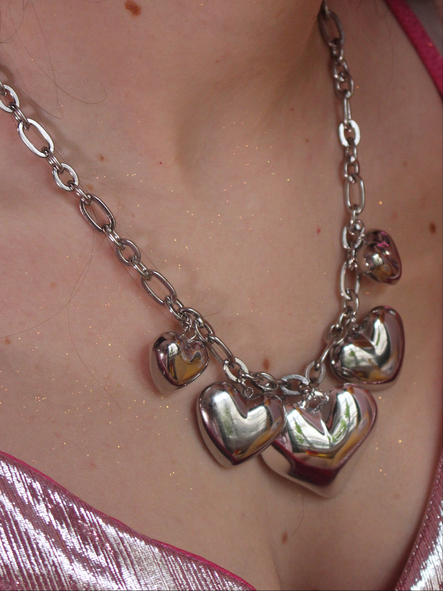 Hollywood collier